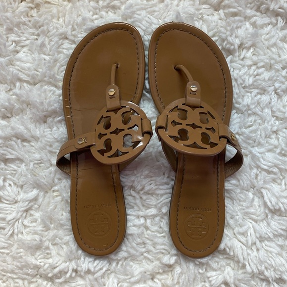Tory Burch flip flops - Picture 1 of 1
